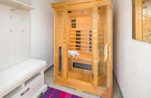 Nice Home In Buzet With Sauna - Photo 48