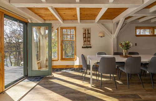 Luxury Lake House w Dock & Game Room - Photo 11