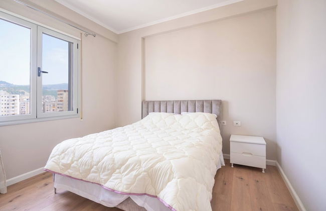 Top Floor Condo Close To Town Center And The Beach - Foto 1