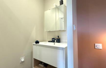 T2 proche autoroute et gare - Foto 7