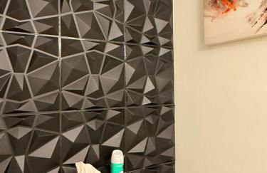 Spacious 4BR House Sleeps 9 Outdoor Lounge with Fire Pit plus Games - Foto 49