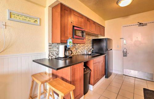 Oceanfront Daytona Beach Club Studio with Balcony! - Foto 4