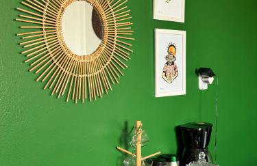 Apto no Centro, perto de tudo, com Wi-Fi 500Mb, Portaria 24h, Check in independente - Photo 56