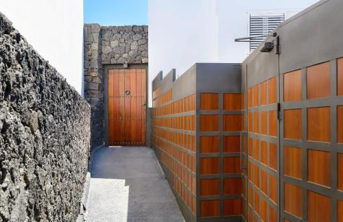 Luxury and Harmony House - Photo 38