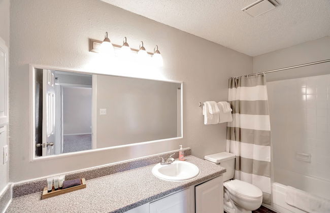 Lovely Midland Getaway With Fitness Center - Foto 23