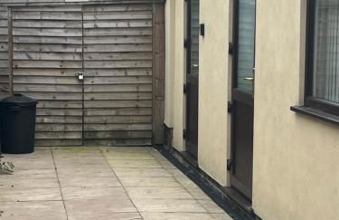 2 bedroom bungalow, 15 minutes to Alton Towers, dog friendly - Foto 15