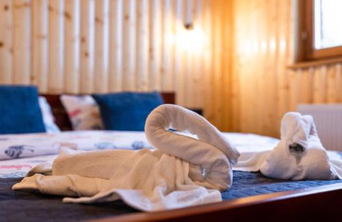 Apartment Stone and Wood - Photo 20