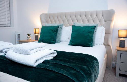 Spacious, Well-Equipped Apartment With Parking - Foto 8