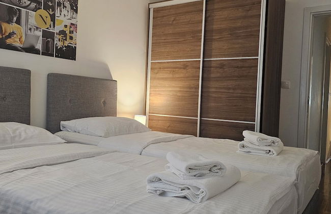 Novel Inn - Photo 25