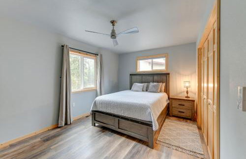 Soldotna Home with 2 Living Areas and Spacious Porch - Photo 16