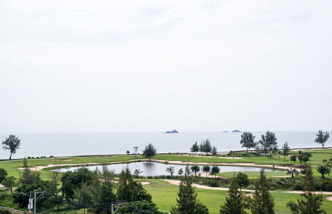 First Choice Grand Suites - Photo 58