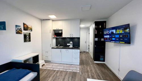 Carefree Mikroapartment inkl. Balkon + Tiefgarage - Foto 2