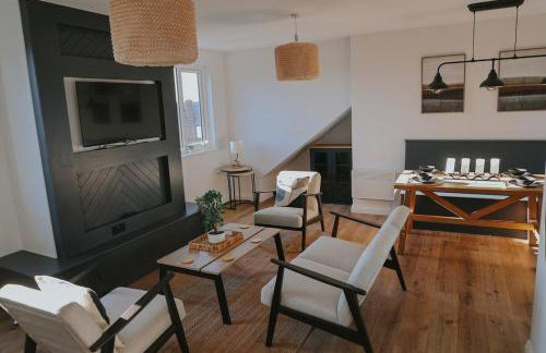 Spacious Second Floor Apartment - Foto 2