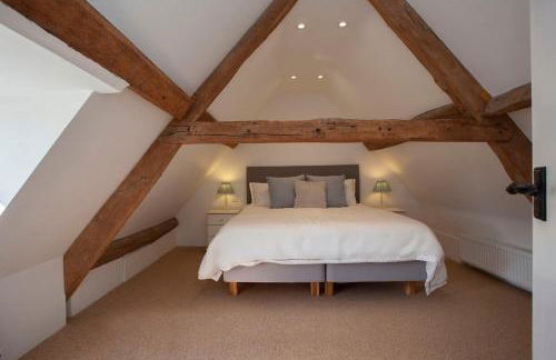 Charming Country House Nr Bath - Photo 74