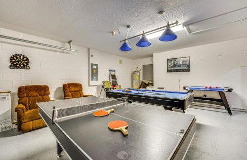 10 Mi to Disney: Family Retreat w/ Game Room! - Foto 32