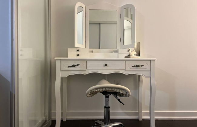 Rivetstays - The Parade - Photo 20