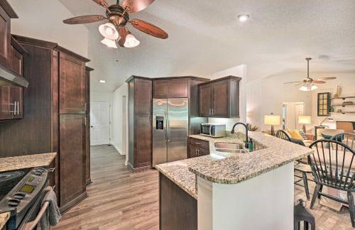 Lakefront Anderson Paradise Dock, Fire Pit! - Foto 8