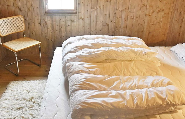 8 Person Holiday Home in Lesund - Foto 6