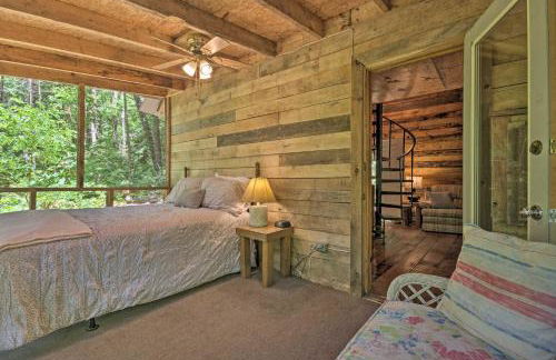 Creekside Cabin with Deck in Pisgah Forest! - Foto 9