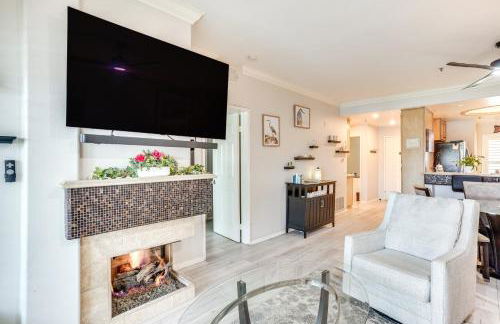 Huntington Beach Condo with Pool Less Than 1 Mi to Pier! - Foto 5