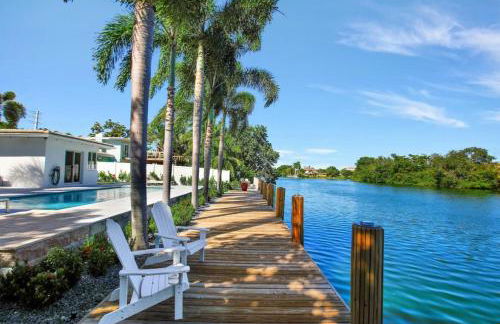 Lakefront Family Fun Home with Private Dock 3BR 2B - Foto 55