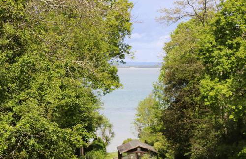 Perfect Retreat in Luxury & Historical Manor House - Photo 47