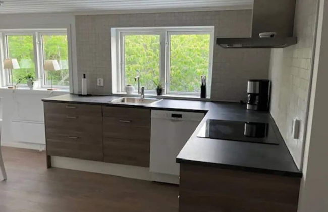 5 Star Holiday Home in Mollosund - Foto 9