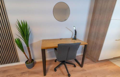 RANGE - 2 Apartments - Küche - WLAN - Netflix - Balkon - 1-6 Personen - Foto 24