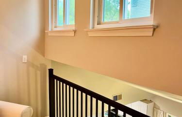 London Towne Bungalow Wloft - Walk To The Beach! - Foto 20