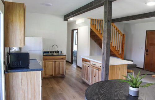 Cabin 6 at Horse Creek Resort - Foto 14