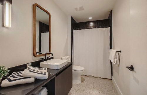 2BD Condo-Rainey St-Best views-RT Pool - Foto 13