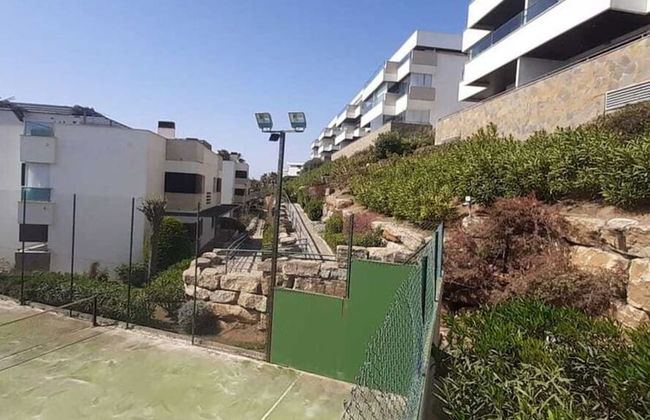 Sunny Garden Apartment - Foto 32