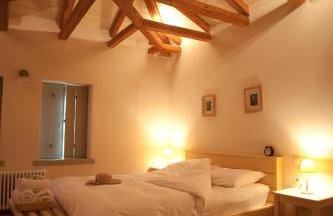 Astra Inn - Photo 24