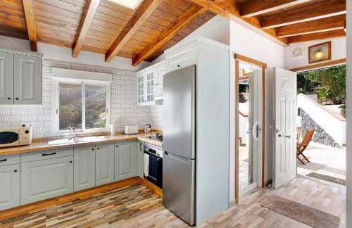 La Bodega de Julián - Photo 11