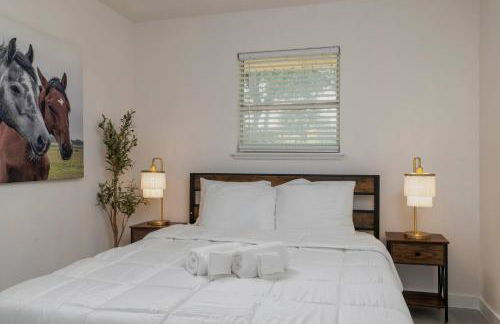 Heart of Euless - Quick Drive to World Cup Events! - Foto 4