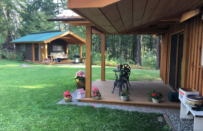 Riverside Adventures Vacation Rentals - Photo 19