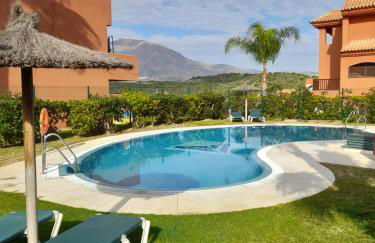Increíble y Moderno apartamento Duplex con piscinas y preciosas vistas - Photo 25