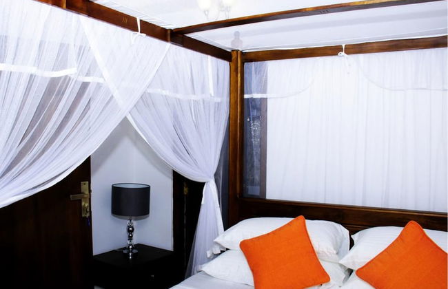 Randiya Beach Villa - Photo 8