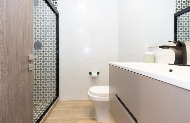 The Stylish Condo by Acomodo - Photo 15