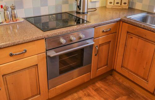 Danby Cottage - Photo 18