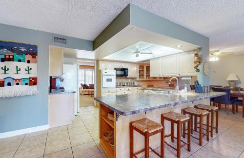 Long-Term Stay in Sun City! Lovely Home with Patio - Foto 11