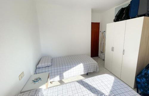 Playa y confort en Segur de Calafell - Photo 2