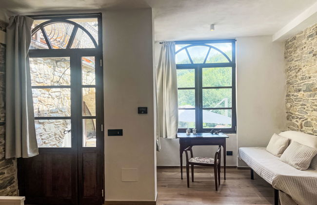 5 bedroom House in Prelà with private pool and garden - Photo 31