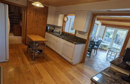 Crystal Lake Paradise - Gorgeous Lakefront Luxury! - Photo 22