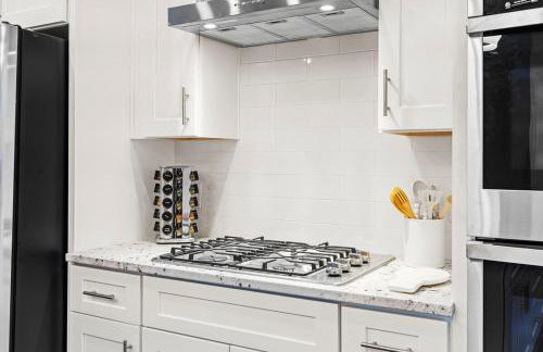 Modern new built in prime Raleigh location - Foto 14