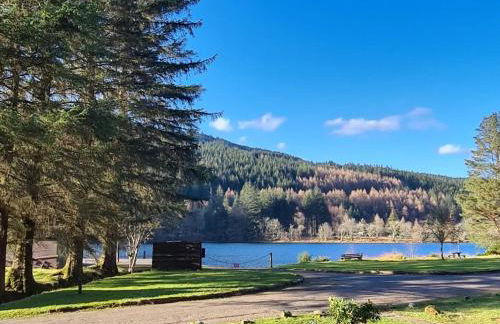 Bonnie Lodge-Lochside Location with Hot Tub - Photo 48