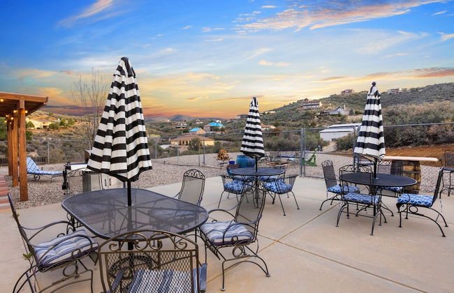 New Luxury Prescott Lynx B B 4k ft2 Sleeps 22 - Photo 53