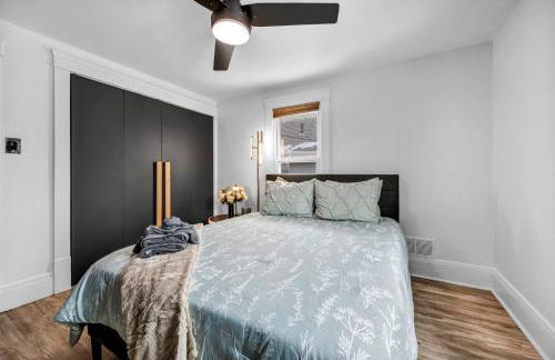 Modern Stylish Urban Haven 4 Bedroom 2 Bath - Dog Friendly - Foto 7