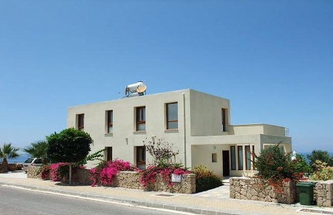 Coordinates are : 35.3480640, 33.5800703, Seacliff Villa, North Cyprus - Foto 21
