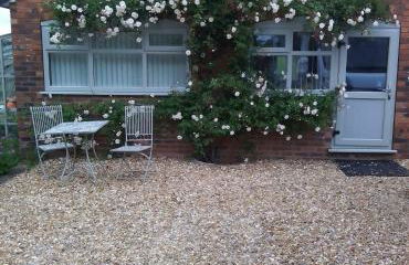 The Garden Room, 1 Heath Cottage - Photo 4